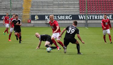 Spielszene aus der Partie FCK-U23 - TuS RW Koblenz