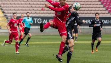 Valdrin Mustafa in der Partie der U23 gegen Pfeddersheim