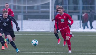 Valdrin Mustafa im Spiel der U23 gegen Idar-Oberstein