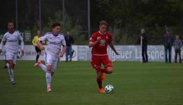 Nicklas Shipnoski in der Oberligapartie der U23 gegen Karbach