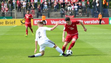 Anil Gözütok im DFB-Junioren-Vereinspokal-Finale in Berlin gegen den SC Freiburg