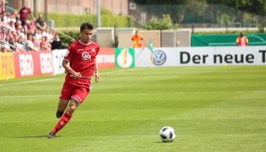 Anas Bakhat im DFB-Junioren-Vereinspokal-Finale in Berlin gegen den SC Freiburg
