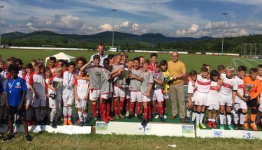 Die U12 gewann das international besetzte Turnier in Metzingen