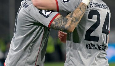 Timmy Thiele und Christian Kühlwetter im Auswärtsspiel beim KFC Uerdingen