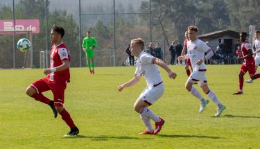 Anas Bakhat im Heimspiel der U19 gegen Nürnberg
