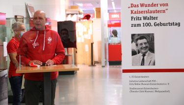Eröffnung der Fotoausstellung zum 100. Geburtstag vom Fritz Walter im FCK-Museum